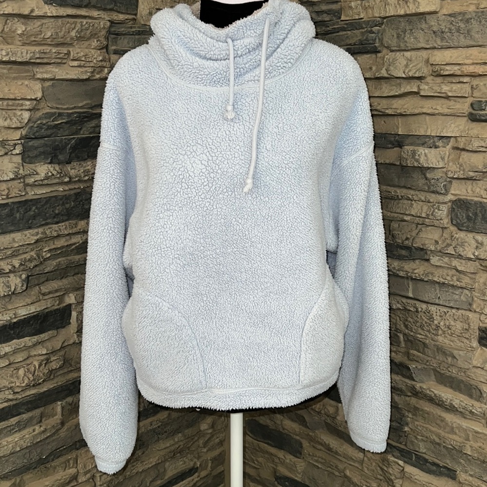 Hollister Fleece Pullover